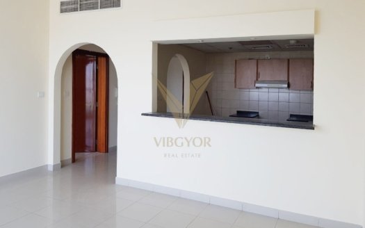 Vibgyor Real Estate LLC is pleased to offer you this brilliant one-bedroom apartment for rent in Golf Tower