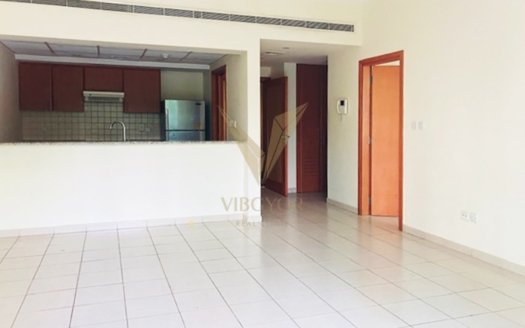 Discover this well-maintained 1-bedroom apartment in Al Samar 2