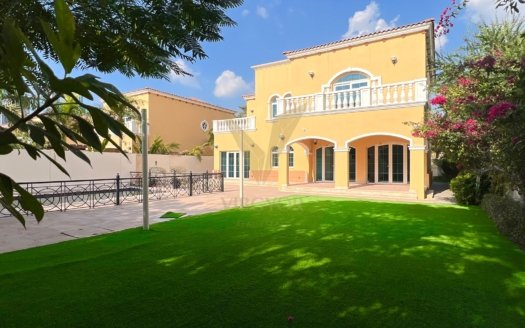 Discover luxury living in this stunning 5-bedroom unfurnished corner plot villa in the sought-after community of Jumeirah Park. This well-maintained home offers ample space