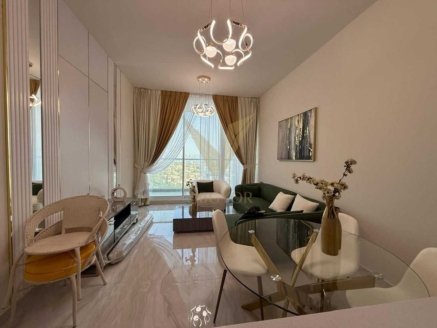 Step into modern comfort with this beautifully furnished 2-bedroom + study apartment in the newly handed-over Gemz by Danube