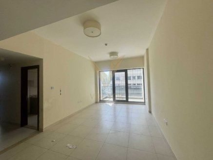 Experience contemporary living in the heart of Dubai with this beautifully designed 2-bedroom apartment located in Al Waleed Garden
