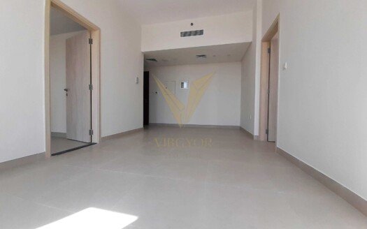 A great investment opportunity in the heart of Dubai Production City! This spacious 1-bedroom apartment with a closed kitchen is located in Afnan 2
