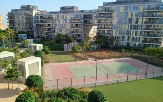 Discover this bright and spacious 1-bedroom apartment in Dania 1