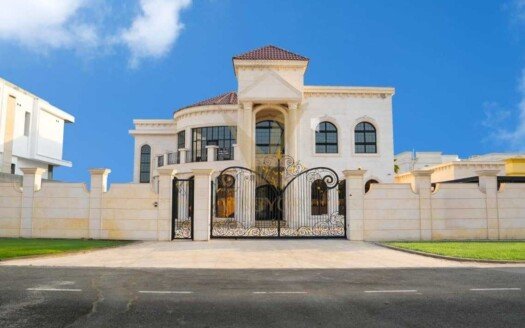 Vibgyor Real Estate LLC is proud to offer this massive 5-bedroom villa in Nad Al Sheba 4